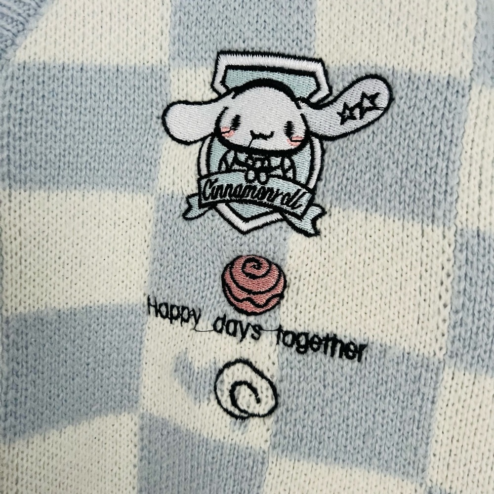 Cinnamoroll Woman’s Cardigan Blue and White Knitted Size Small - Picture 4 of 8